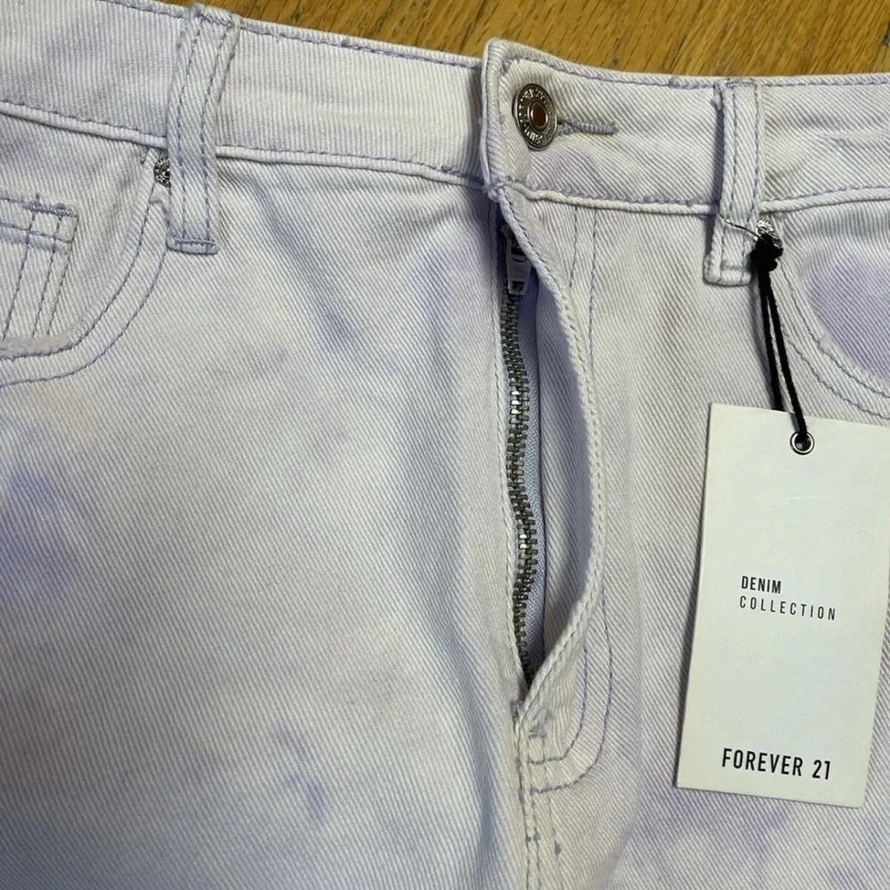 Forever 21 Denim Jean Short Skirt Lavender 5-Pocket 28 inch Waist Distressed NWT - Picture 3 of 9